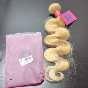 22-in Human Hair 613 Blonde Single Bundle Body Wave